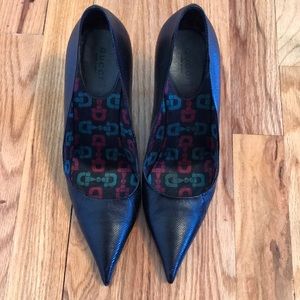 ❌SOLD ❌Gucci Black Heels- Pointy Toes